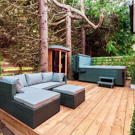Blairgowrie and Rattray Pink Spa Nest מראה חיצוני תמונה